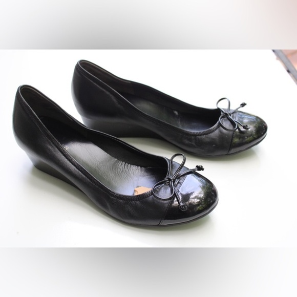 Cole Haan low wedges - Picture 13 of 13